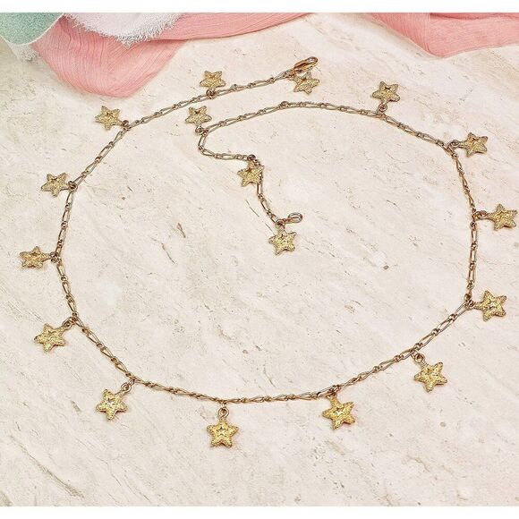 🔥$5/$25 Gold tone Star Charm Necklace - Picture 1 of 6
